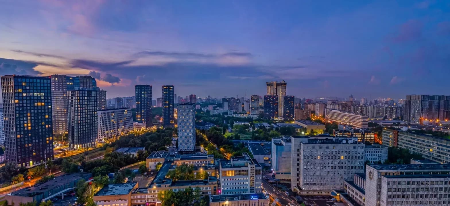 На город